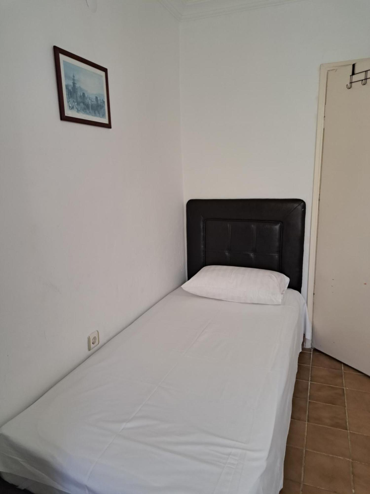Martili Villa Lara Antalya Rum bild