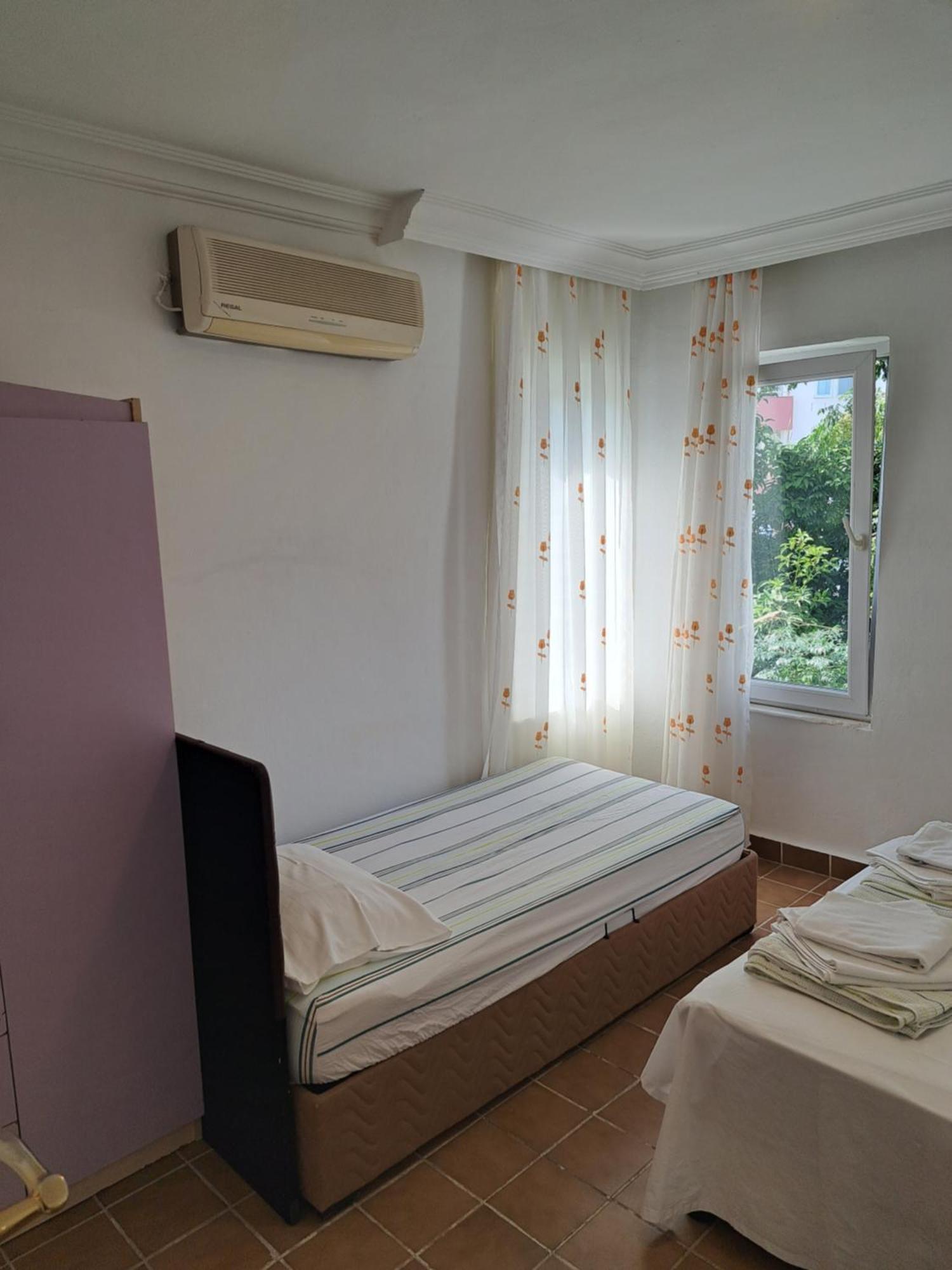 Martili Villa Lara Antalya Rum bild
