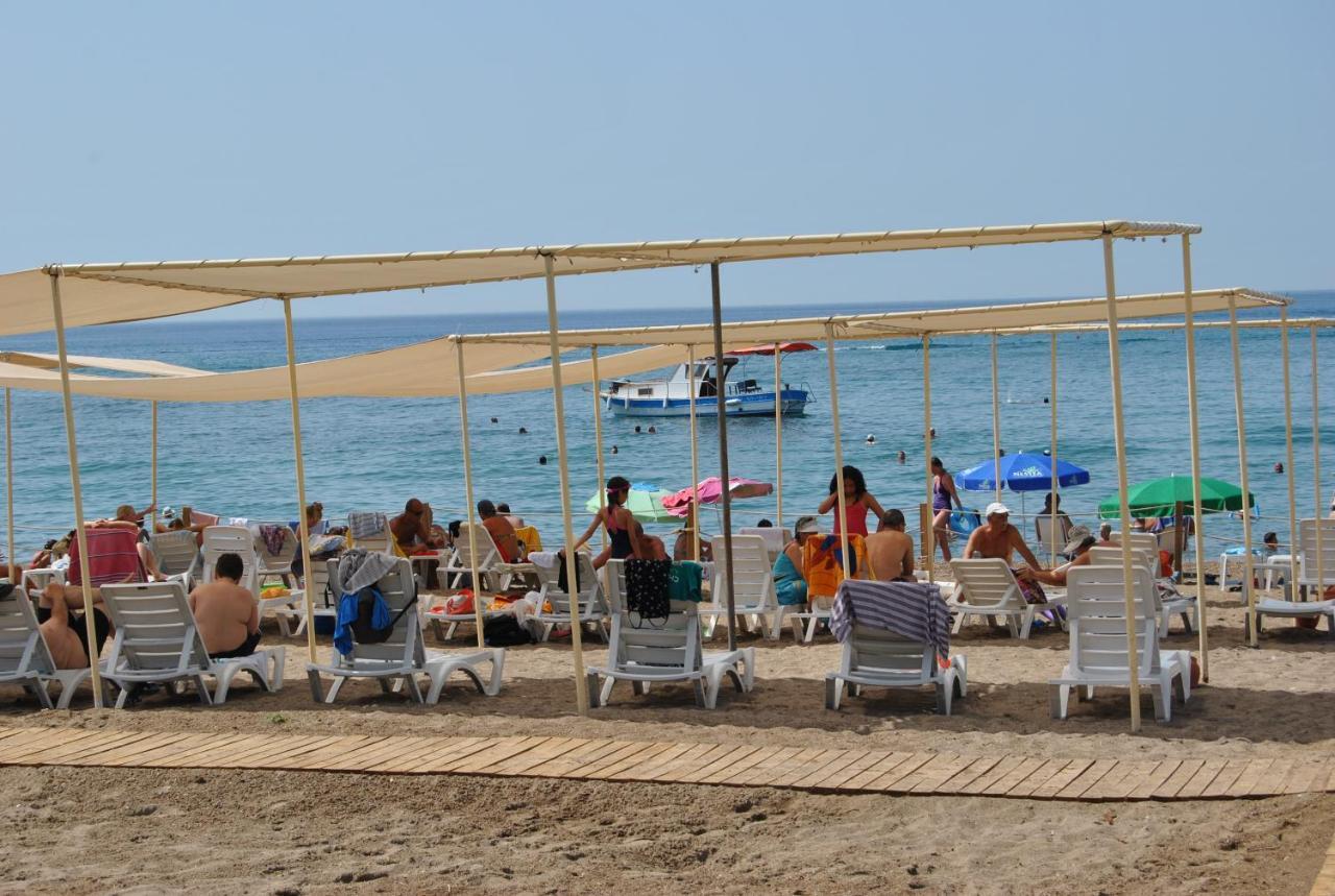 Martili Villa Lara Antalya Exteriör bild