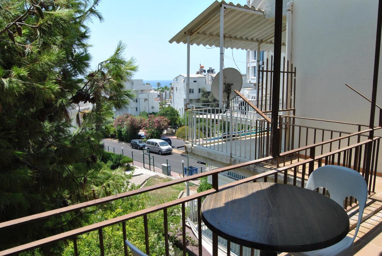Martili Villa Lara Antalya Exteriör bild